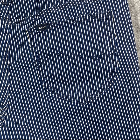 Lee Womens Blue/White Striped Regular Fit Short Mid Rise Shorts Size 14 Medium - Picture 5 of 11